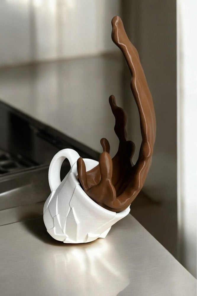 Dökülen Kahve Figürü Dekoratif Obje Biblo Kahve Sıcak Çikolata Figür Hediye ( vegan üretim )