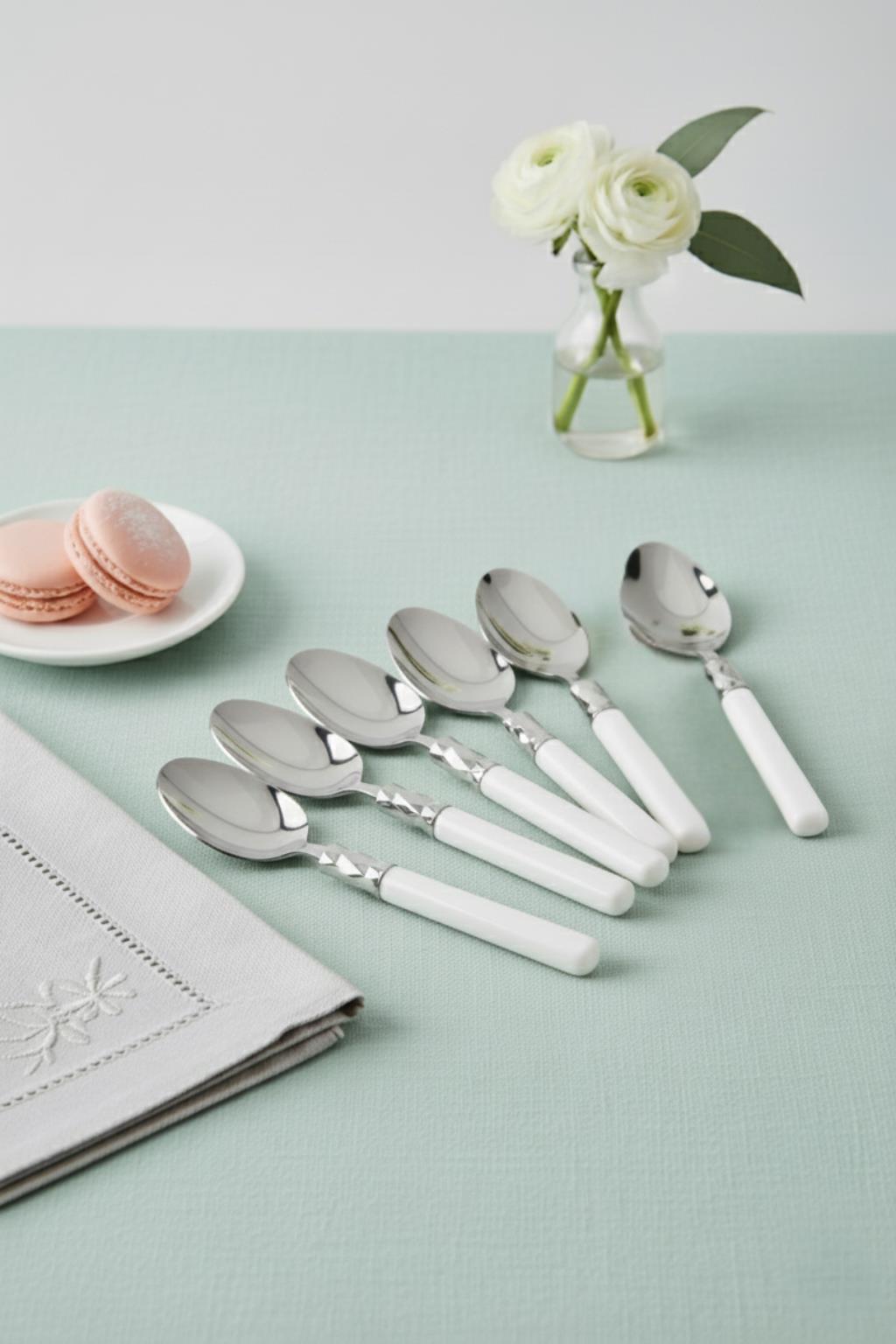 6’lı Paslanmaz Çelik Soft Beyaz Yemek Kaşığı Seti