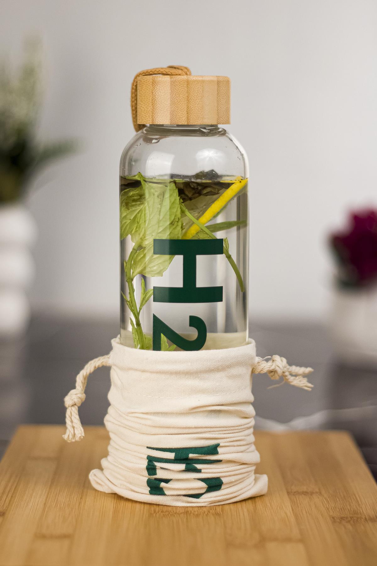 H2o Borosilikat Cam Matara Bambu Vakum Kapaklı Su Şişesi Suluk (Kumaş Kılıf Hediyeli) 600 ML