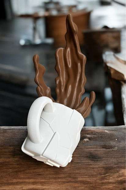 Dökülen Kahve Figürü Dekoratif Obje Biblo Kahve Sıcak Çikolata Figür Hediye ( vegan üretim )