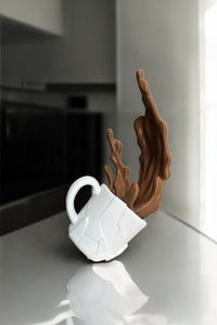 Dökülen Kahve Figürü Dekoratif Obje Biblo Kahve Sıcak Çikolata Figür Hediye ( vegan üretim )