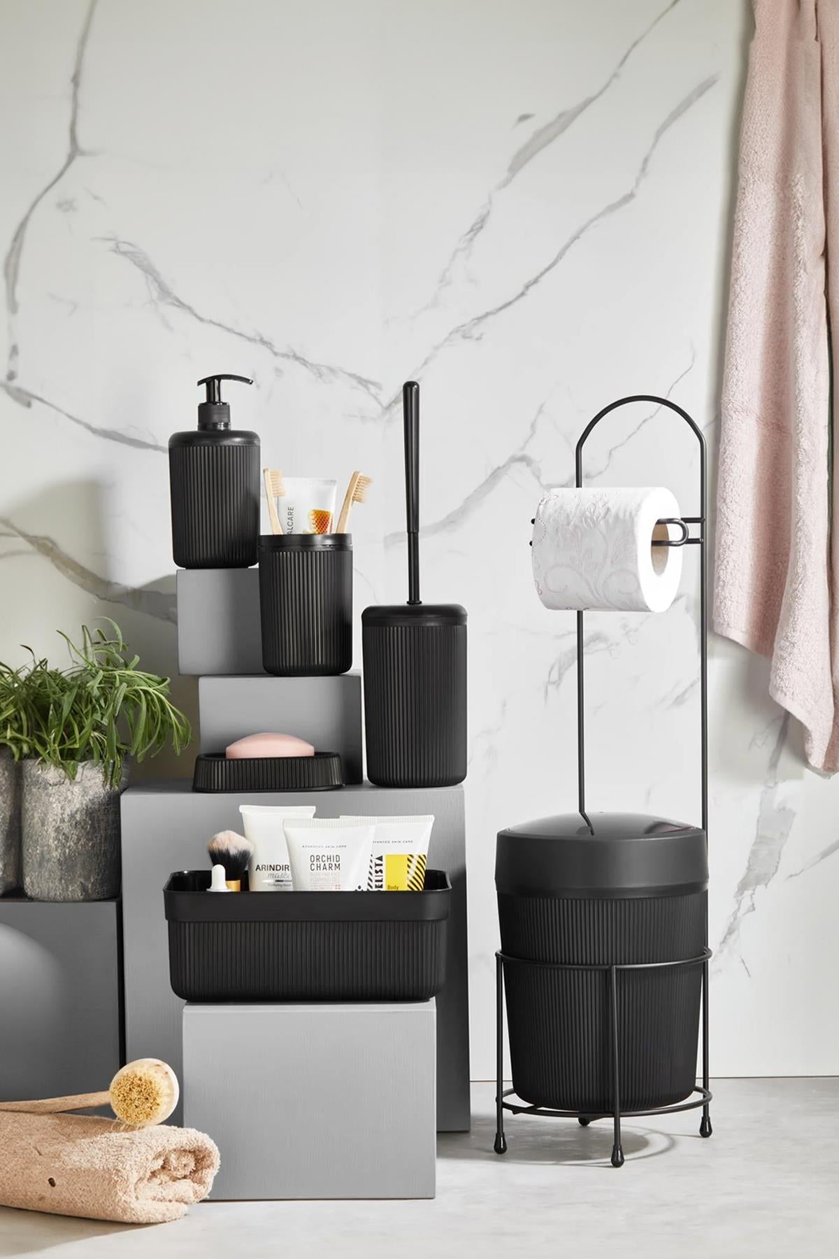 7 Parça Siyah Banyo Seti Metal Stantlı Kovalı Wc Kağıtlık Kozmetik Kutusu Diş Fırçalık Ve Sabunlukla