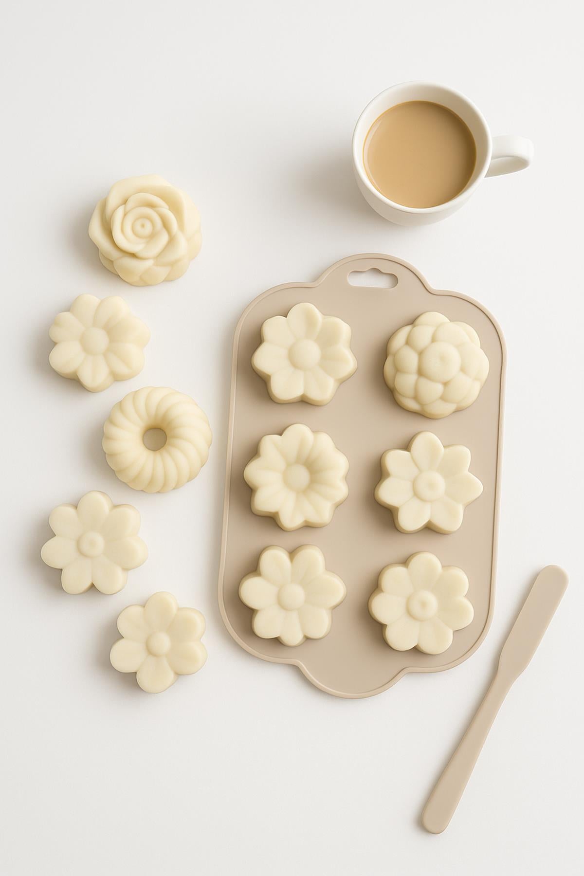 Silikon Kek ve Çikolata Kalıbı 6’lı Krem Renk Pasta Tatlı Muffin Kalıbı